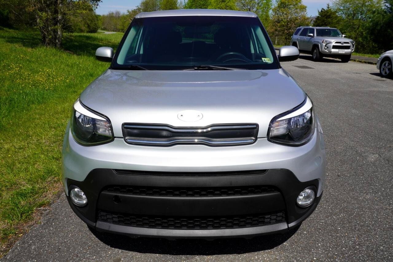 Used 2019 Kia Soul + FWD image 2