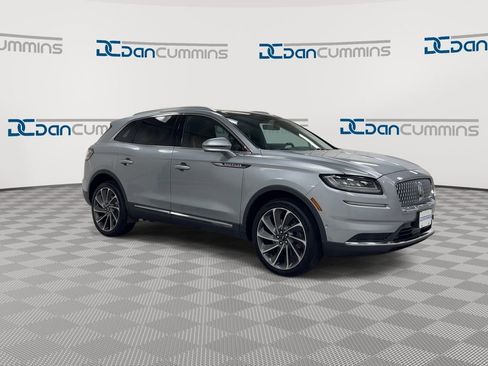 Used 2022 Lincoln Nautilus Reserve w/ Equipment Group 201A AWD/4WD image 2