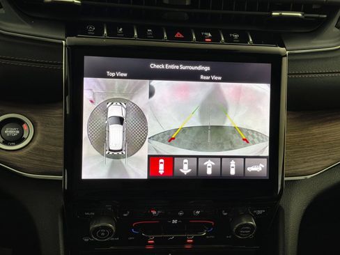 Used 2024 Jeep Grand Cherokee L Summit w/ Advanced Protech Group IV image 19