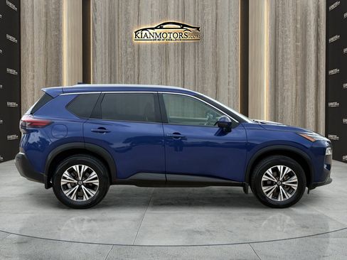 Used 2021 Nissan Rogue SV w/ Premium Package FWD image 8