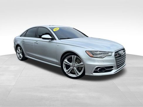 Used 2013 Audi S6 Prestige w/ Innovation Pkg image 1