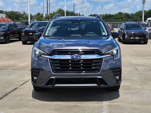 Used 2025 Subaru Ascent Limited AWD/4WD image 8