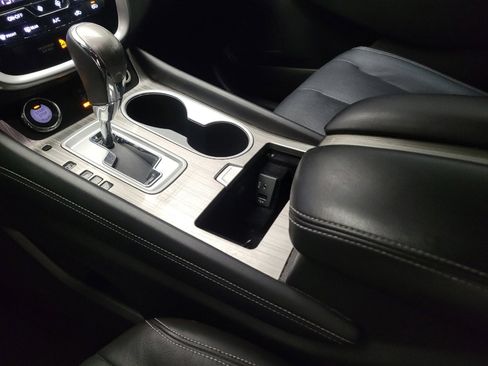 Used 2015 Nissan Murano SL w/ SL Technology Package image 26