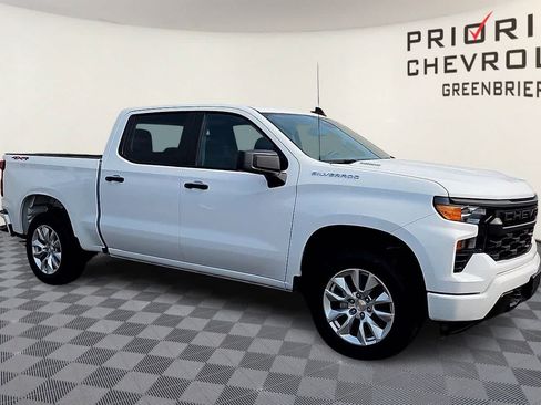 Used 2026 Chevrolet Silverado 1500 Custom AWD/4WD image 2