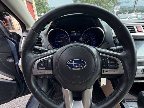 Used 2017 Subaru Outback 2.5i Premium AWD/4WD image 40