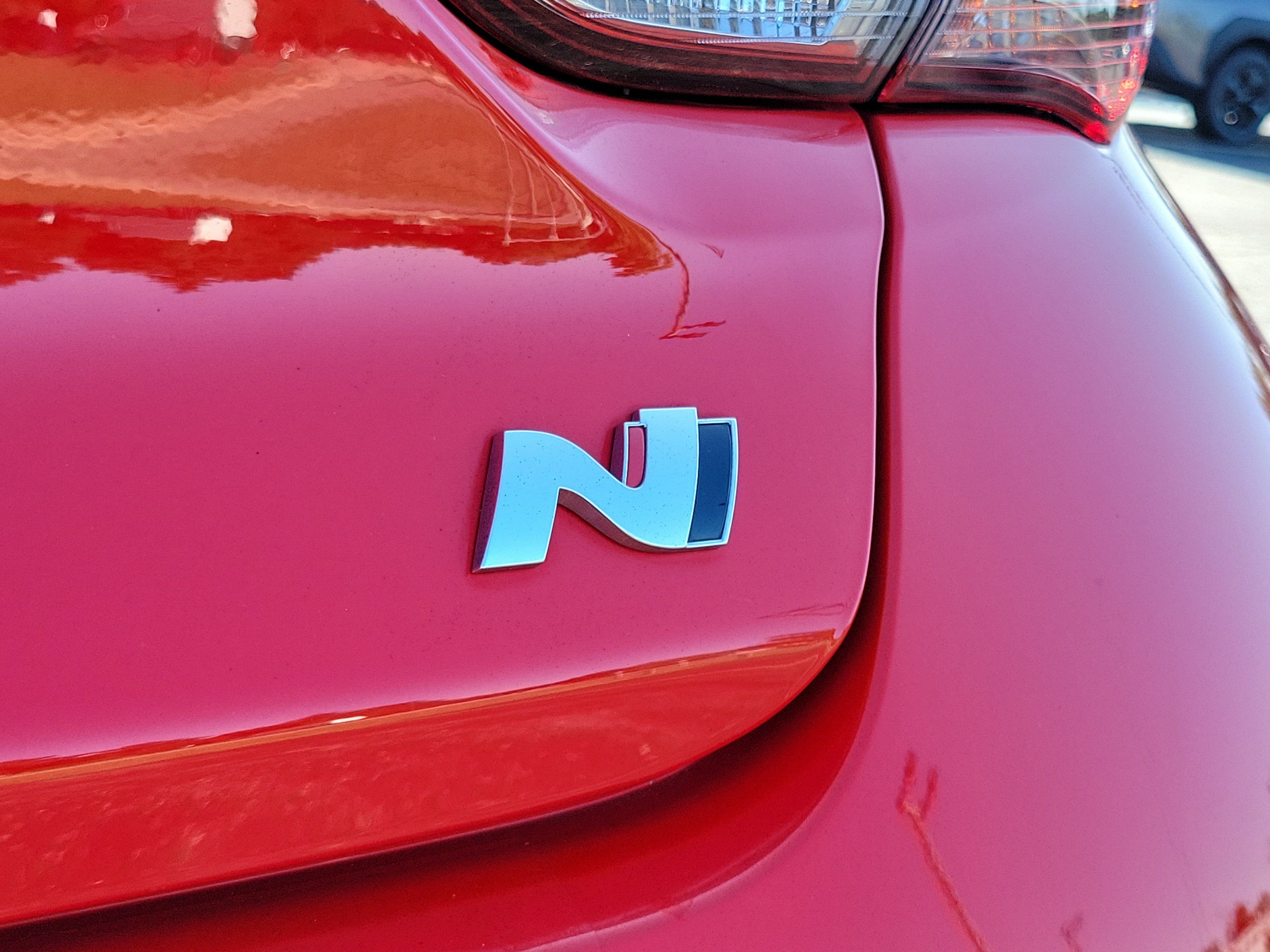 Used 2022 Hyundai Veloster N FWD image 7