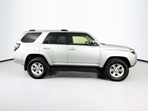 Used 2024 Toyota 4Runner SR5 image 10