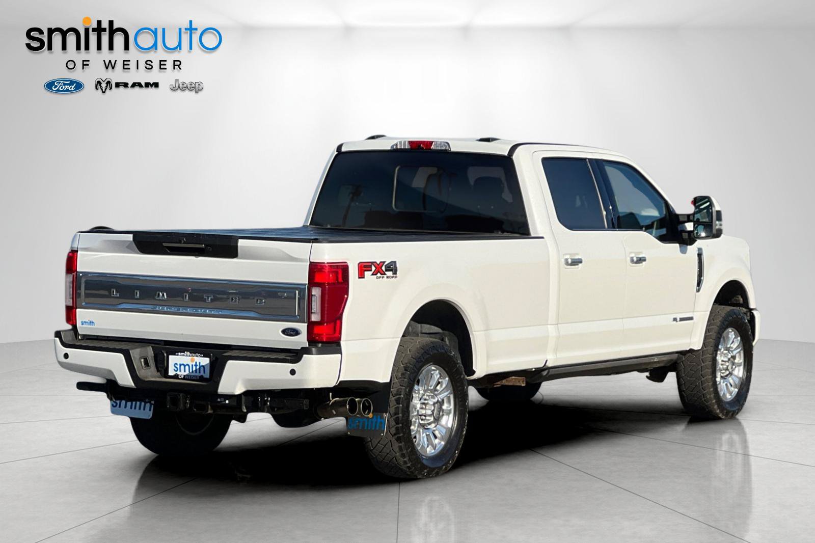 Used 2022 Ford F350 Limited AWD/4WD image 4