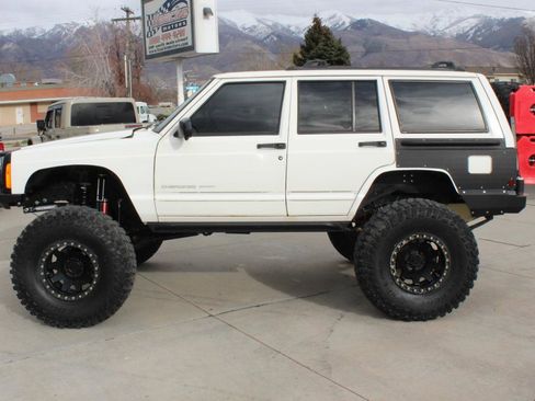 Used 2001 Jeep Cherokee Sport image 12