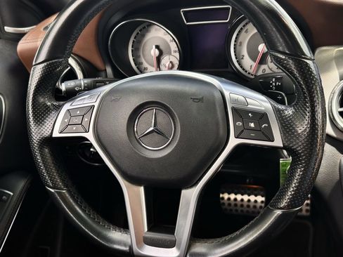 Used 2015 Mercedes-Benz GLA 250 4MATIC image 13