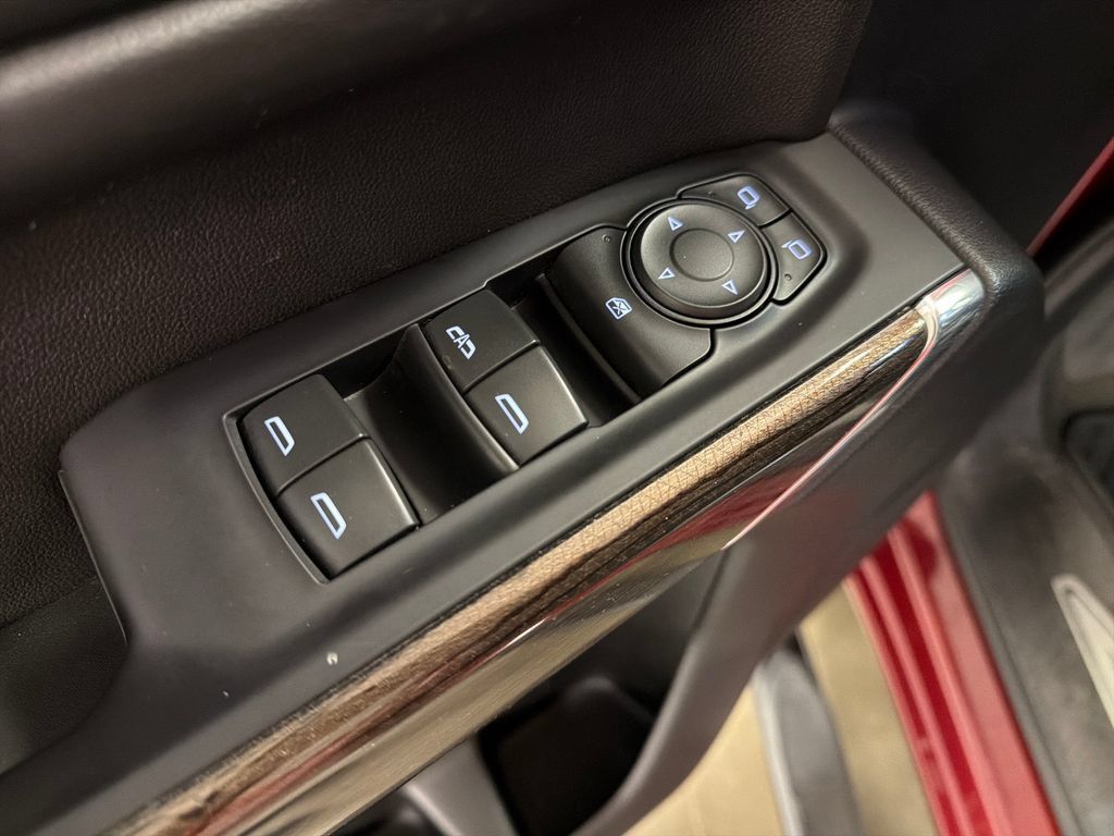 Used 2019 Chevrolet Silverado 1500 RST w/ All-Star Edition AWD/4WD image 25