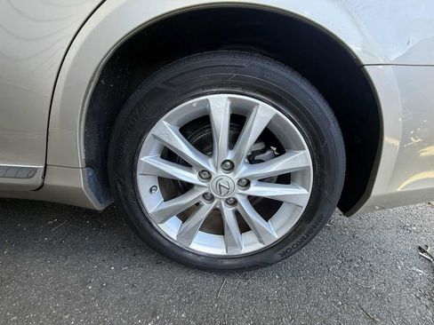 Used 2011 Lexus ES 350 image 26