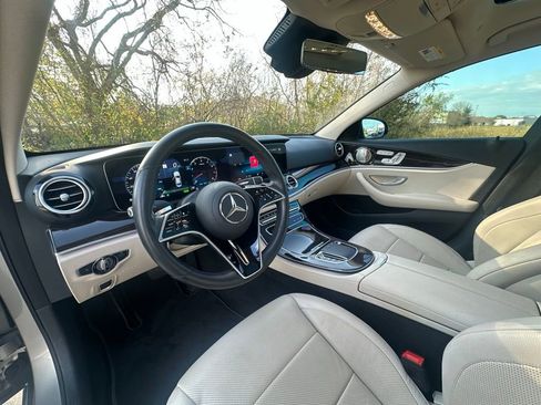Used 2021 Mercedes-Benz E 450 4MATIC Sedan image 11