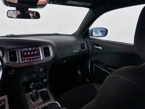 Used 2023 Dodge Charger SXT image 22
