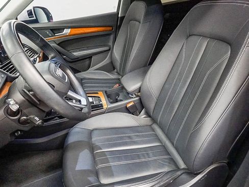 Used 2023 Audi Q5 2.0T Premium Plus w/ Premium Plus Package image 19