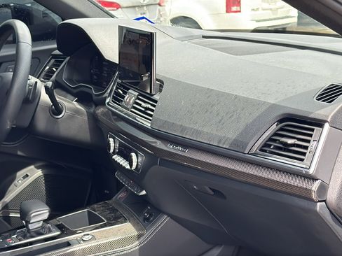 Used 2024 Audi SQ5 Prestige image 29