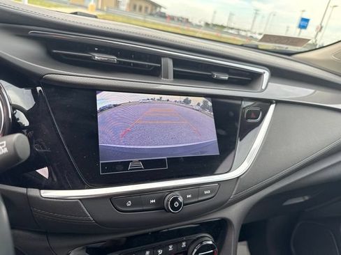 Used 2023 Buick Encore GX Select w/ Safety Package II FWD image 21