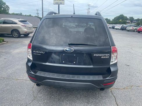 Used 2010 Subaru Outback 2.5i Limited w/ Popular Equipment Group 2A AWD/4WD image 7