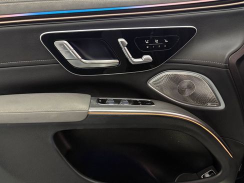 Certified 2023 Mercedes-Benz EQS 580 4MATIC SUV image 11