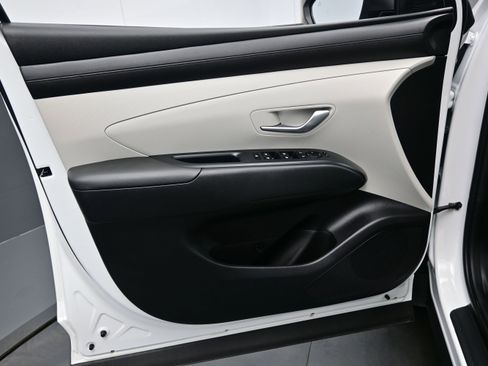 Certified 2026 Hyundai Tucson SEL FWD image 9