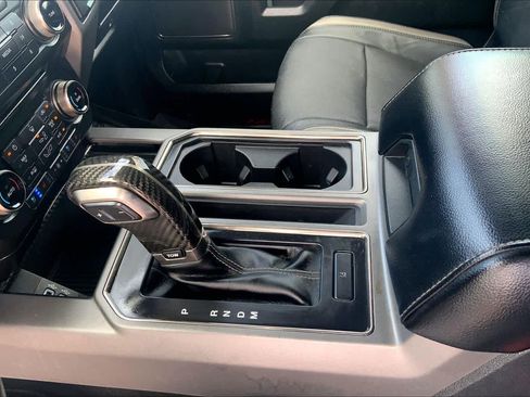 Used 2018 Ford F150 Raptor w/ Equipment Group 802A Luxury AWD/4WD image 17
