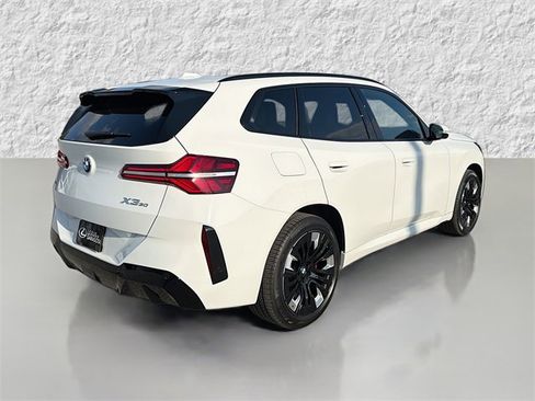 Used 2026 BMW X3 xDrive30 w/ Premium Package image 3