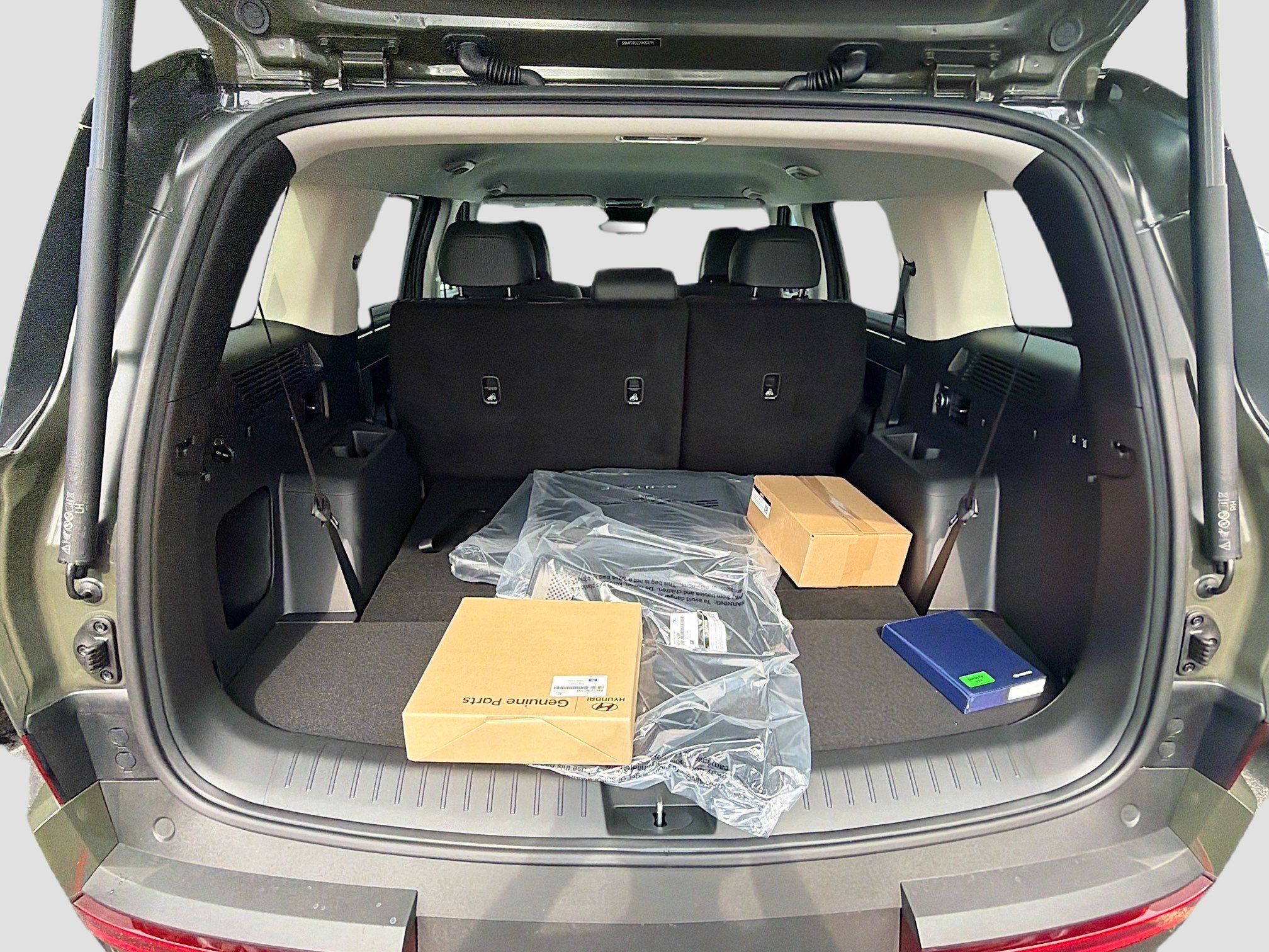 New 2026 Hyundai Santa Fe SEL w/ Tow & Go Package FWD image 19