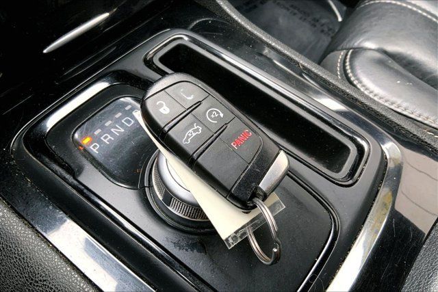 Used 2019 Chrysler 300 S RWD image 10