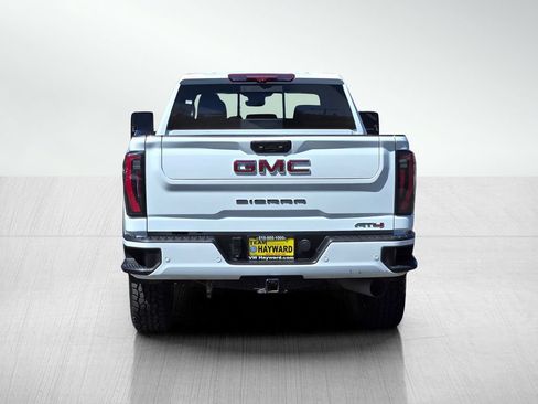 Used 2024 GMC Sierra 2500 AT4 w/ AT4 Premium Plus Package AWD/4WD image 6