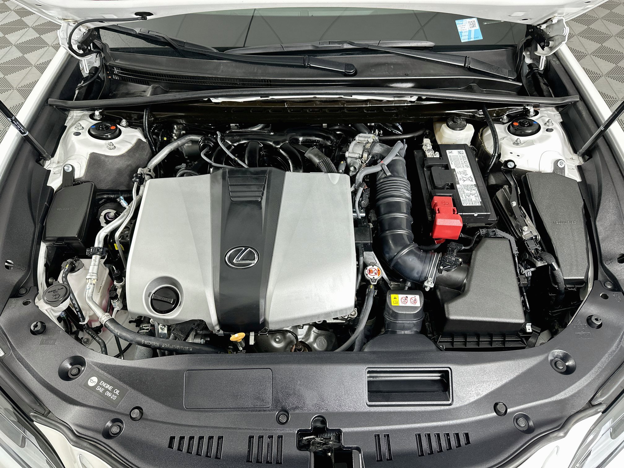 Used 2024 Lexus ES 350 w/ Premium Package FWD image 34