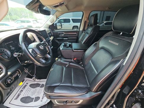 Used 2022 RAM 1500 Laramie AWD/4WD image 9