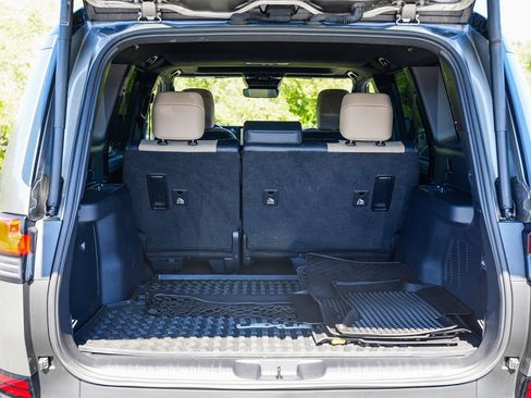 Used 2024 Lexus GX 550 AWD/4WD image 25