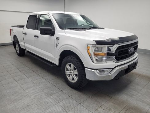 Used 2022 Ford F150 XLT w/ Equipment Group 301A Mid AWD/4WD image 13