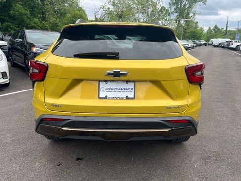 Used 2024 Chevrolet Trax ACTIV w/ Sunroof Package FWD image 30