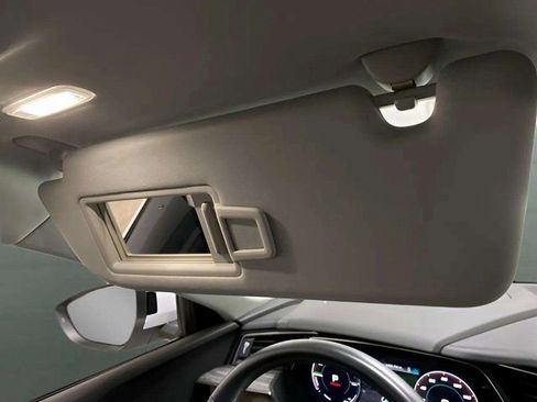 Used 2024 Audi Q8 e-tron Premium Plus w/ Premium Plus Package image 62