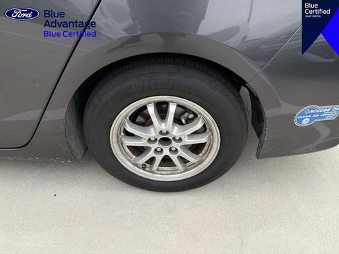 Used 2021 Toyota Prius Prime XLE w/ Carpet Mat Package (TMS) FWD image 22