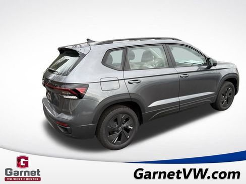 New 2026 Volkswagen Taos S image 5