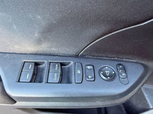 Used 2018 Honda Civic EX image 10