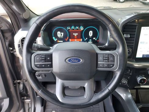 Used 2022 Ford F150 Lariat w/ Max Trailer Tow Package image 21