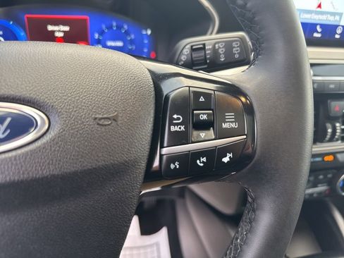 Certified 2022 Ford Escape SEL w/ Technology Package image 21