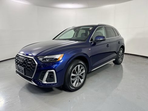 Used 2023 Audi Q5 2.0T Premium Plus w/ Premium Plus Package AWD/4WD image 30
