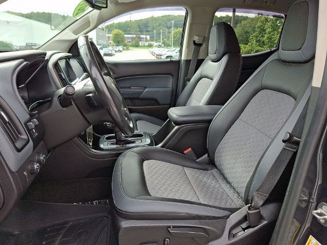 Used 2018 Chevrolet Colorado Z71 AWD/4WD image 13