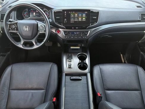 Used 2022 Honda Pilot Special Edition image 9
