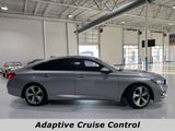 Used 2018 Honda Accord Touring image 2