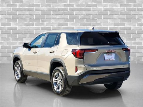 New 2026 GMC Terrain Elevation w/ Technology Package II FWD image 4