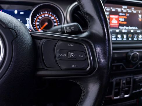 Used 2021 Jeep Gladiator Sport AWD/4WD image 24