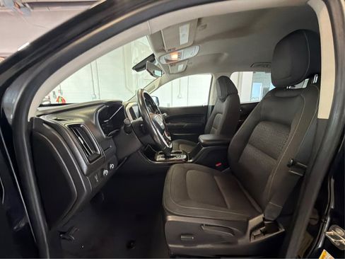 Used 2019 GMC Canyon SLE AWD/4WD image 9