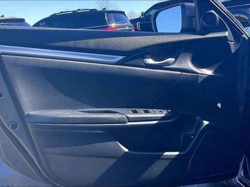 Used 2019 Honda Civic Sport image 22