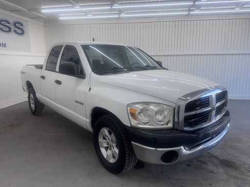 Used 2008 Dodge Ram 1500 Truck ST RWD image 3