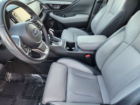 Used 2021 Subaru Outback Limited w/ Popular Package #2 image 11